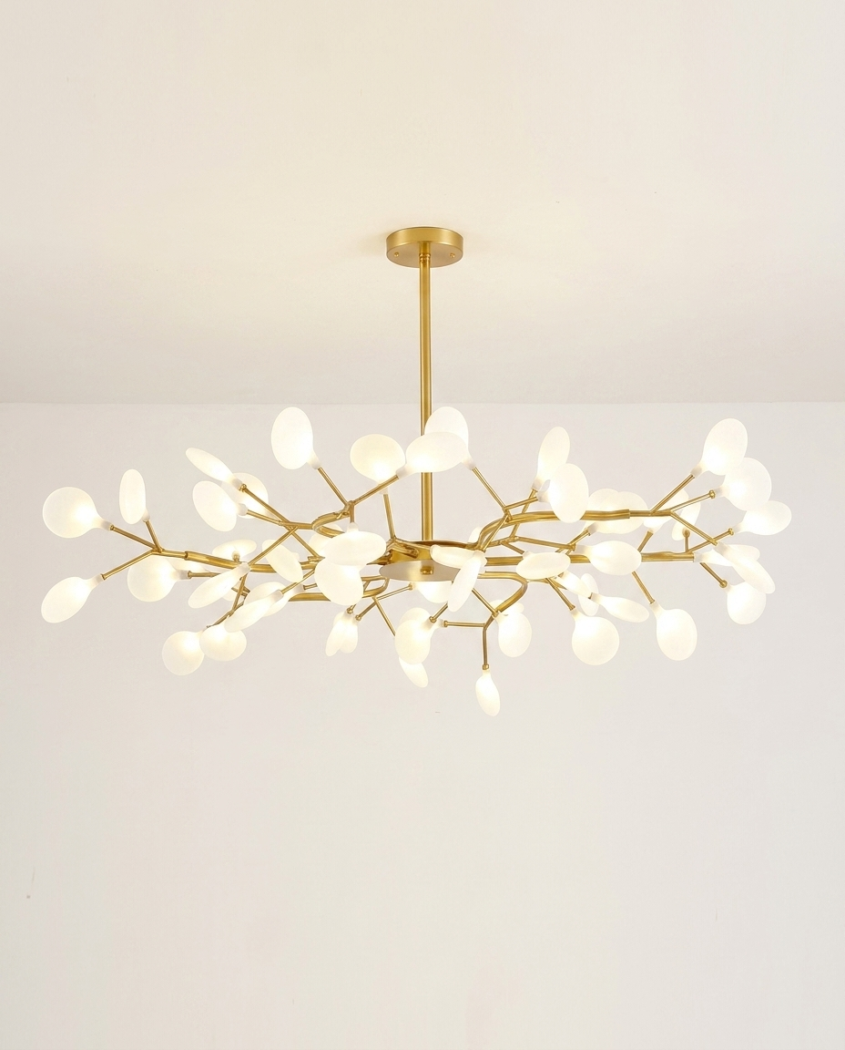 Suspension Heracleum LED sur fond neutre