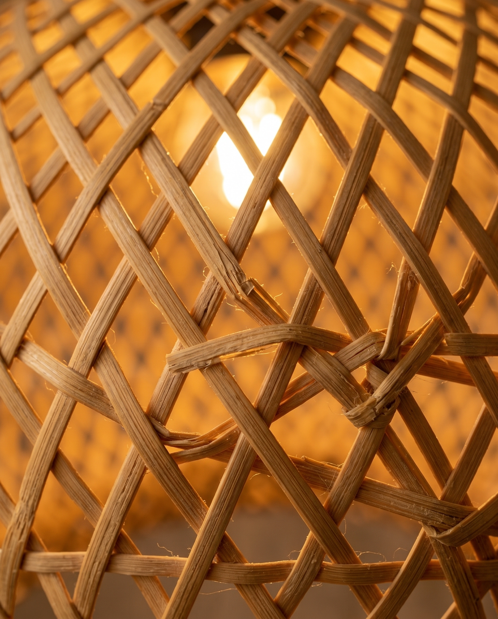 Detail tressage bambou rotin artisanal