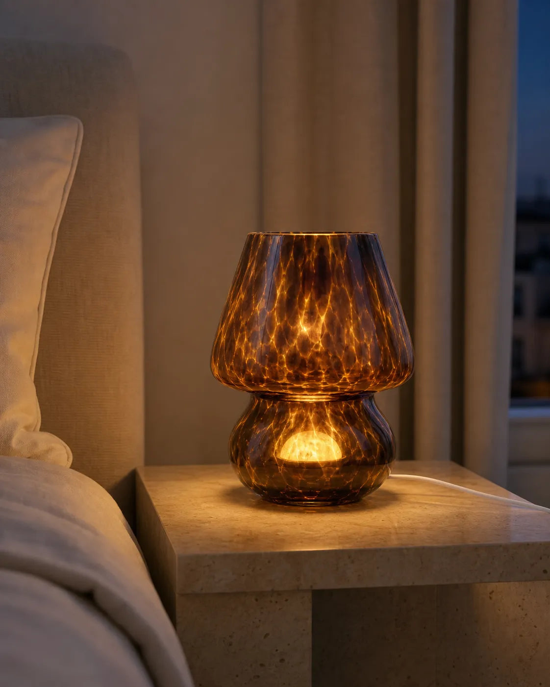 Lampe champignon verre en chambre