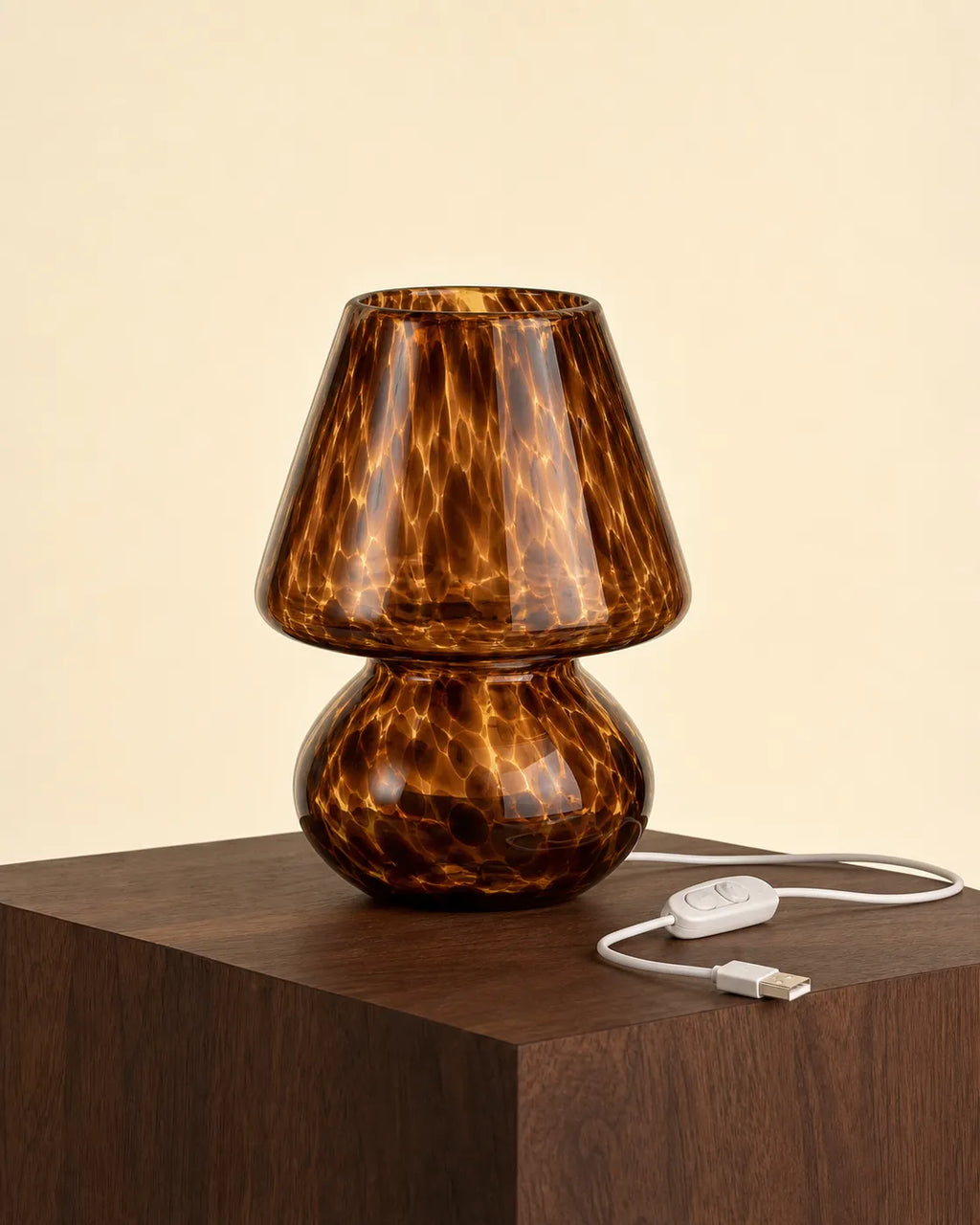 Lampe champignon verre packshot